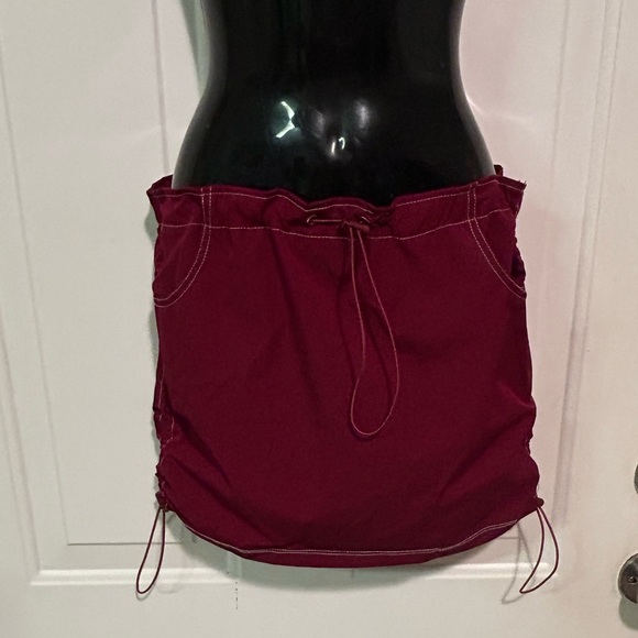 Women's Summer Design Mini Skirt Size XSmall - Picture 5 of 8